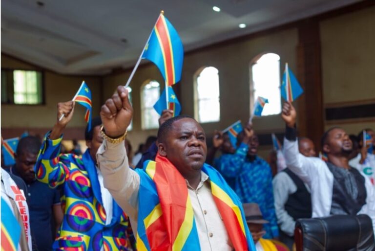 Guerre dans l’Est : L&rsquo;Asbl Jeunes Katangais Valeureux exprime son soutien aux FARDC et au Commandant suprême