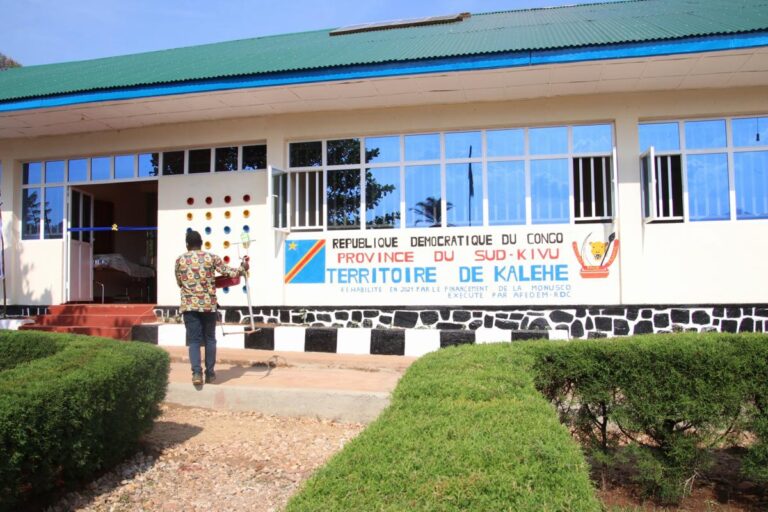 Sud-Kivu : Des écoles envahies par des déplacés de guerre à Kahele