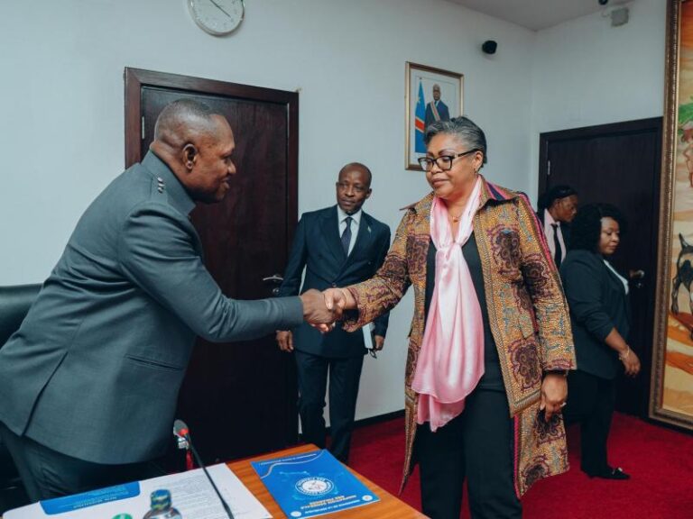 RDC : le gouvernement appelé à accompagner l’IGF dans ses patrouilles financières