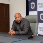 RDC : Jules Mulindwa, le prédicateur controversé, interdit de quitter Kinshasa : ce que l’on sait