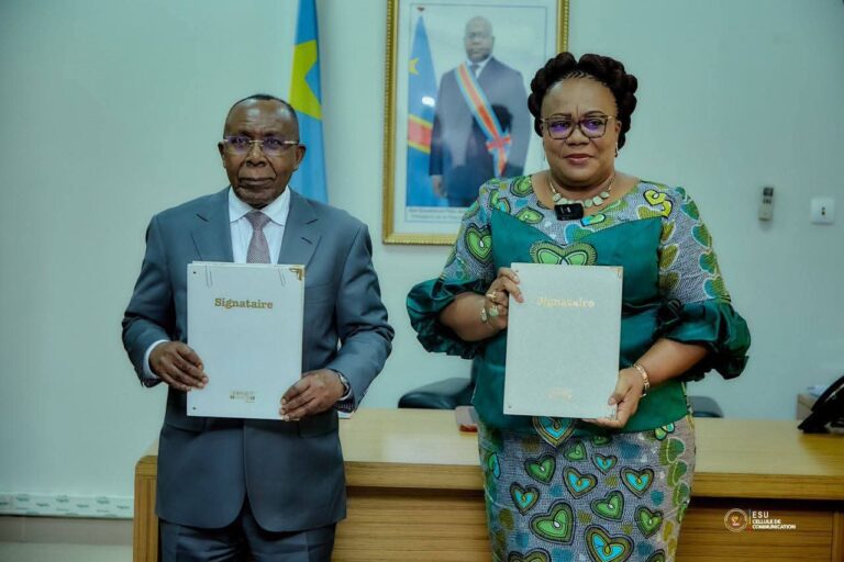 RDC : Gilbert Kabanda remet la Recherche Scientifique et l’Innovation Technologique à Marie-Thérèse Sombo