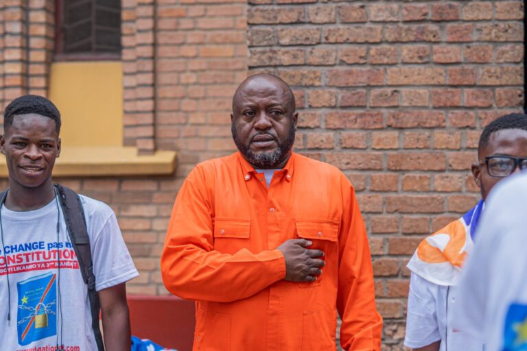 Affaire Divine Kumasamba : “Il est temps d’agir en profondeur, et d’agir en urgence” (Ados Ndombasi)