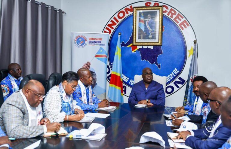 RDC : Les élus de l&rsquo;Union sacrée sommés de renouveler leur fidélité à Félix Tshisekedi