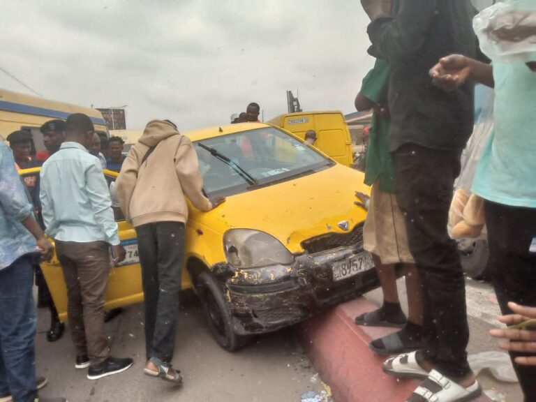 Kinshasa : affrontements lors du contrôle des permis biométriques à Kintambo