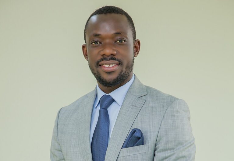 Urgent : Joël Lamika arrêté lors d&rsquo;une manifestation pacifique en mémoire de Divine Kumasamba (proches)