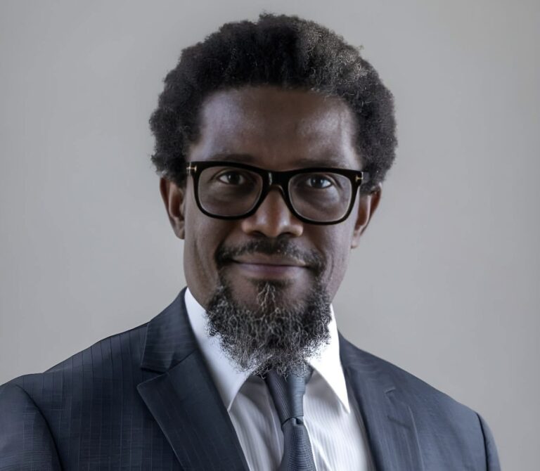 RDC : Accusations sur son doctorat, Henri Kalama rétablit la vérité après vérification auprès de la China Academy of Art