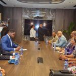 RDC : « Si vous avez le temps de l’écouter, c’est que vous n’êtes pas sérieux. » Tony Bolamba tacle Augustin Kabuya 